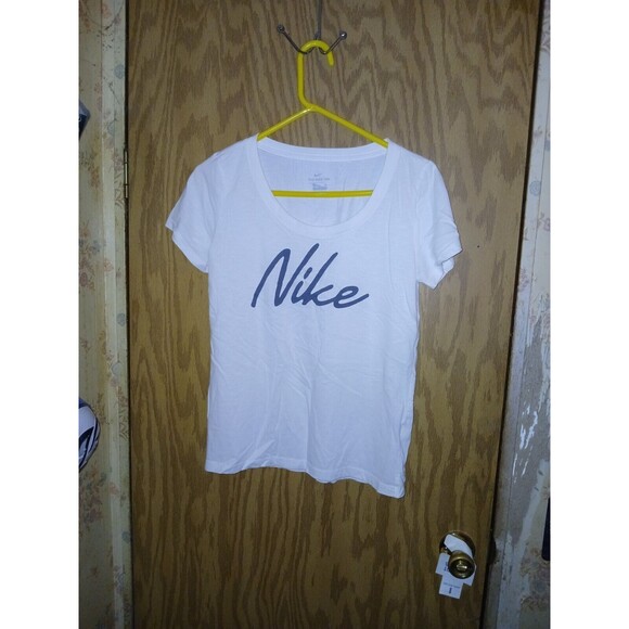 Nike Dri-Fit Shirt The Nike Tee Mens Size Small White With Navy Blue Logo - Picture 1 of 11